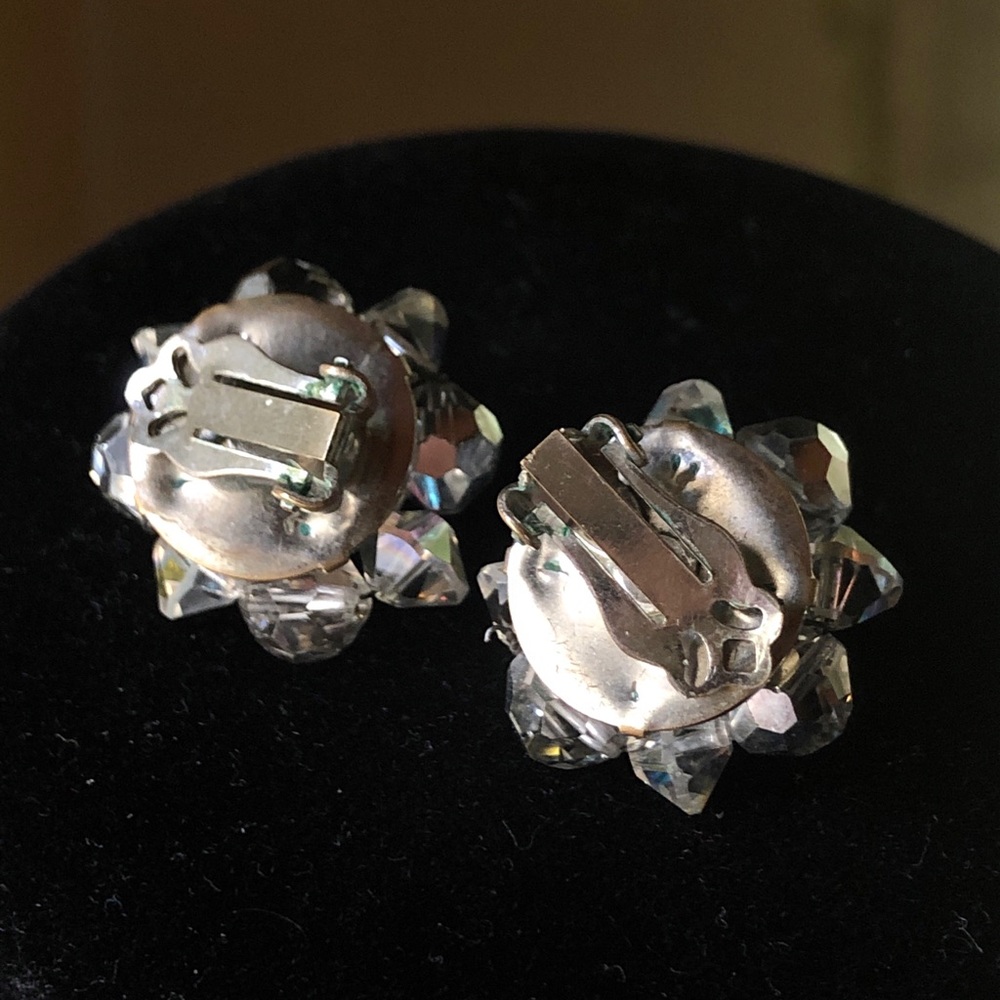 Vintage Silver Grey AB Necklace & Clip Earring Set - Picture 5 of 6